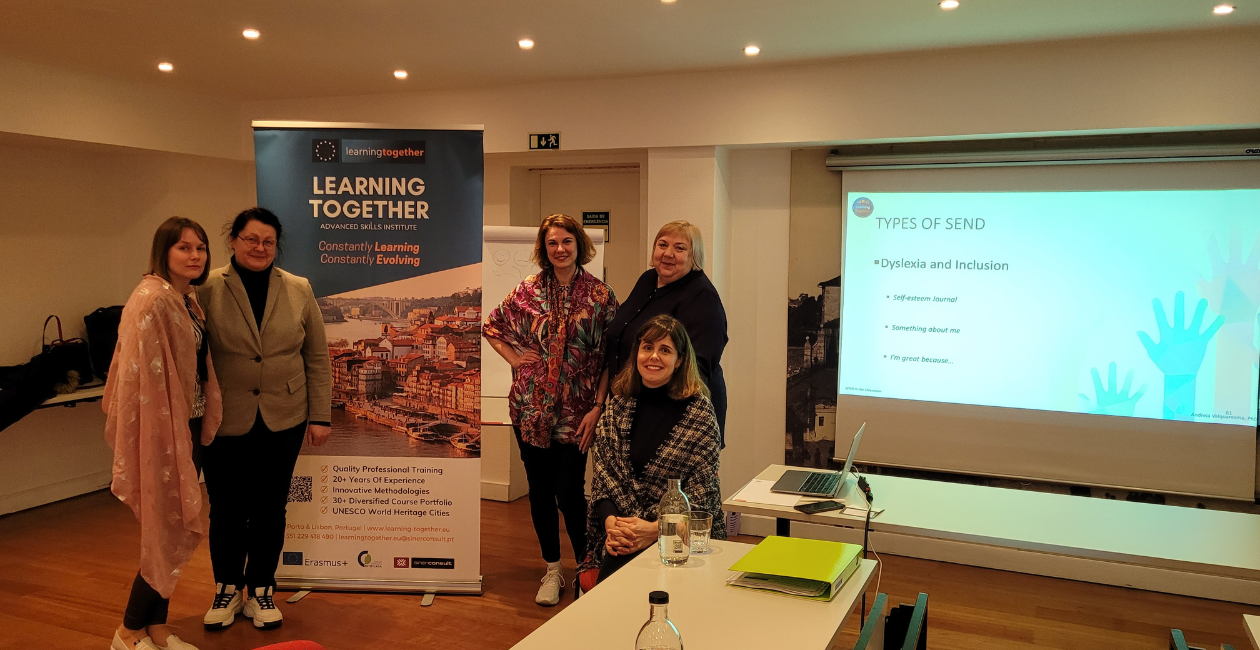 Piecas skolotājas Erasmus+ kursos Porto
